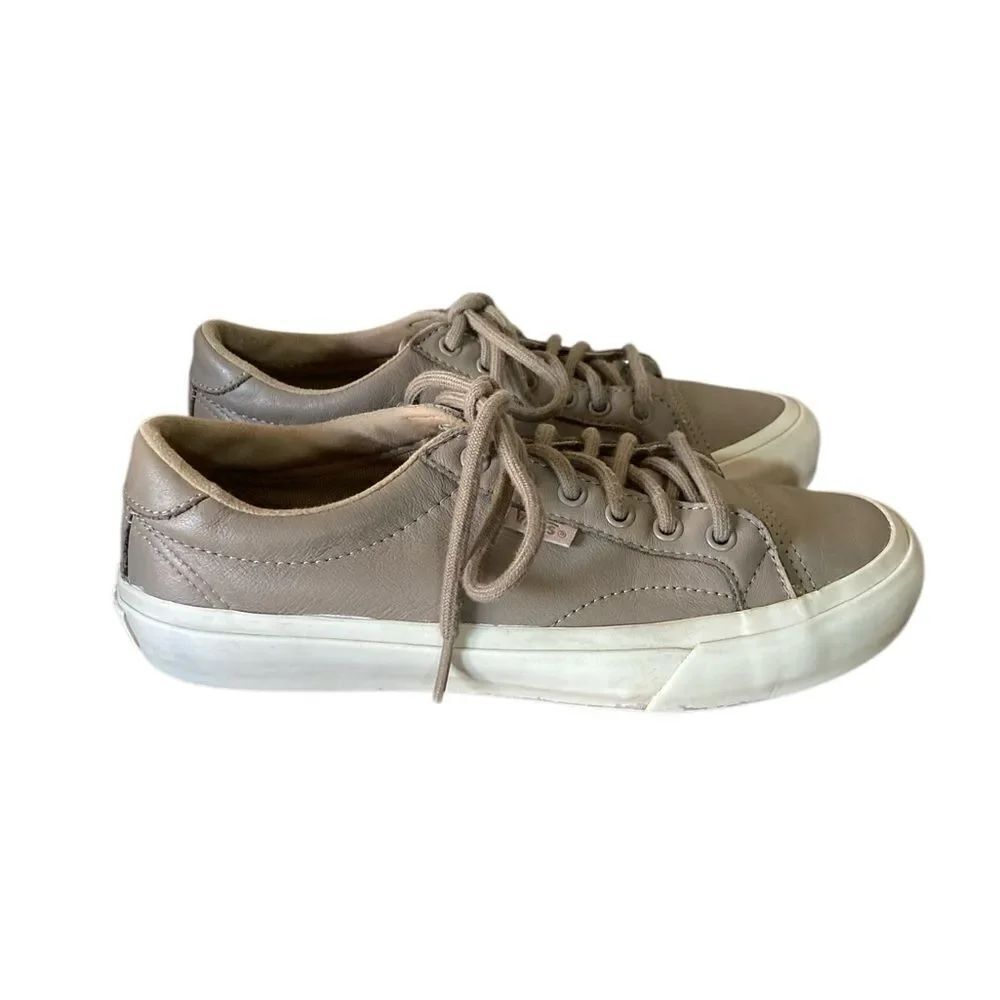 Vans Shoes Women’s Size 7